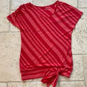 Three Dots maternity top SM